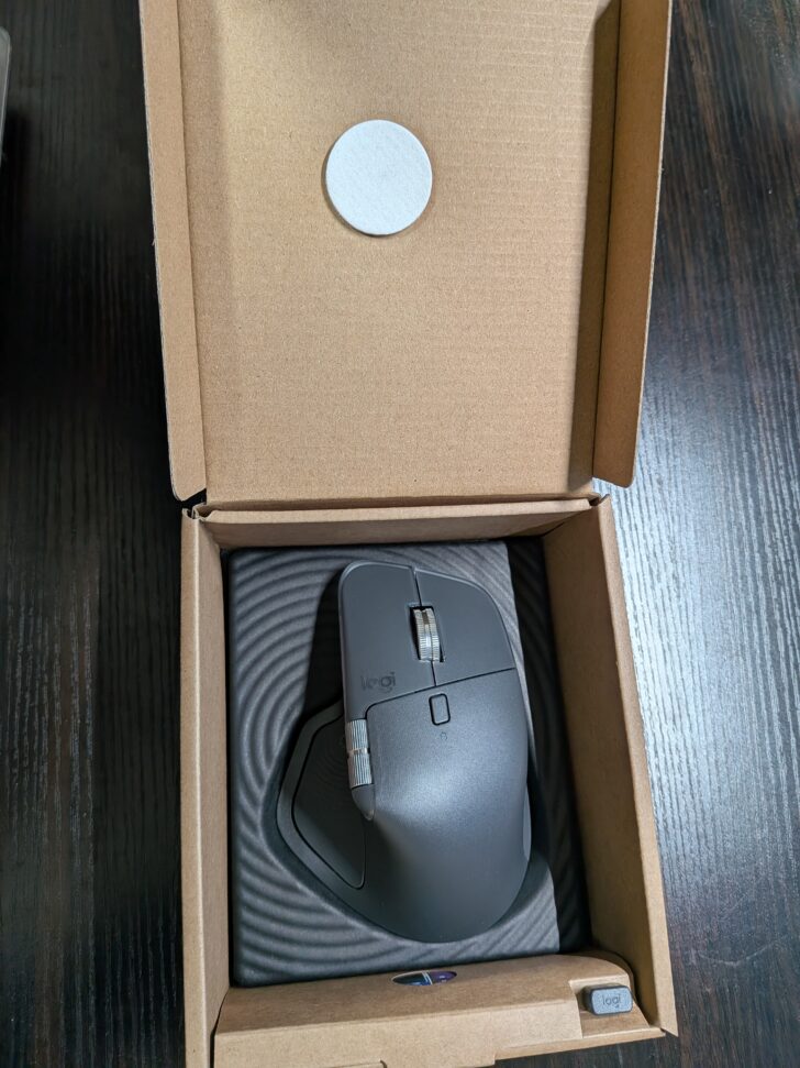 ロジクールMX Master4開封